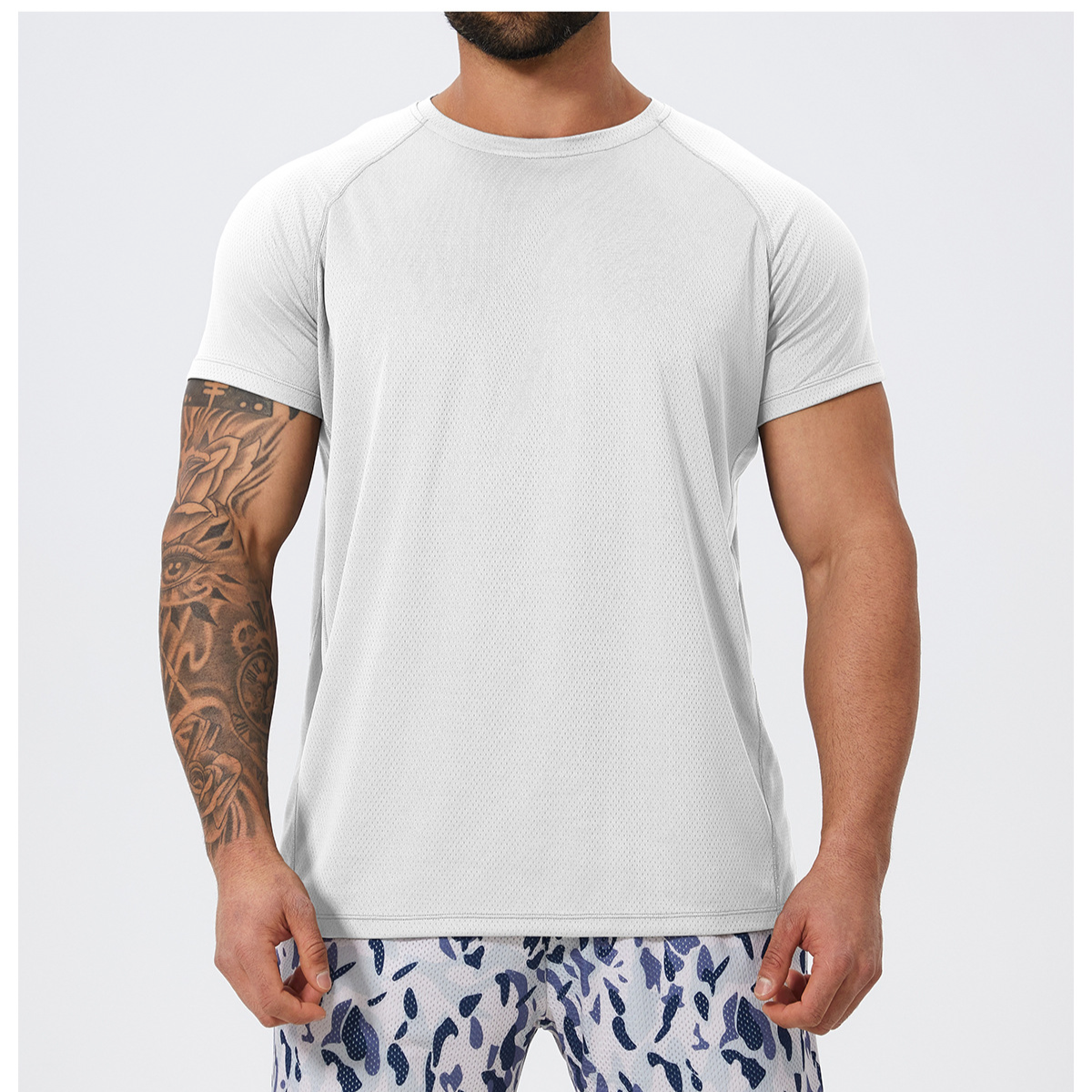 เสื้อยืดแขนสั้นสีพื้นสำหรับเล่นบาสเก็ตบอล ฟุตบอล และวิ่ง รหัส 1069