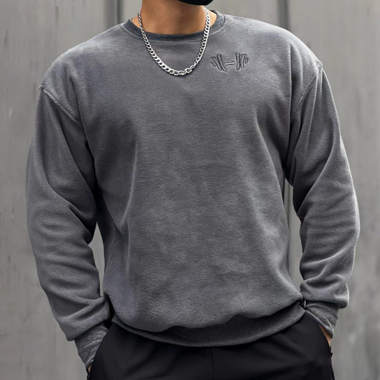 เสื้อฮู้ดแขนยาวผ้าฟลีซสองด้านทรงหลวมอบอุ่นสำหรับออกกำลังกาย มี 4 สีให้เลือก