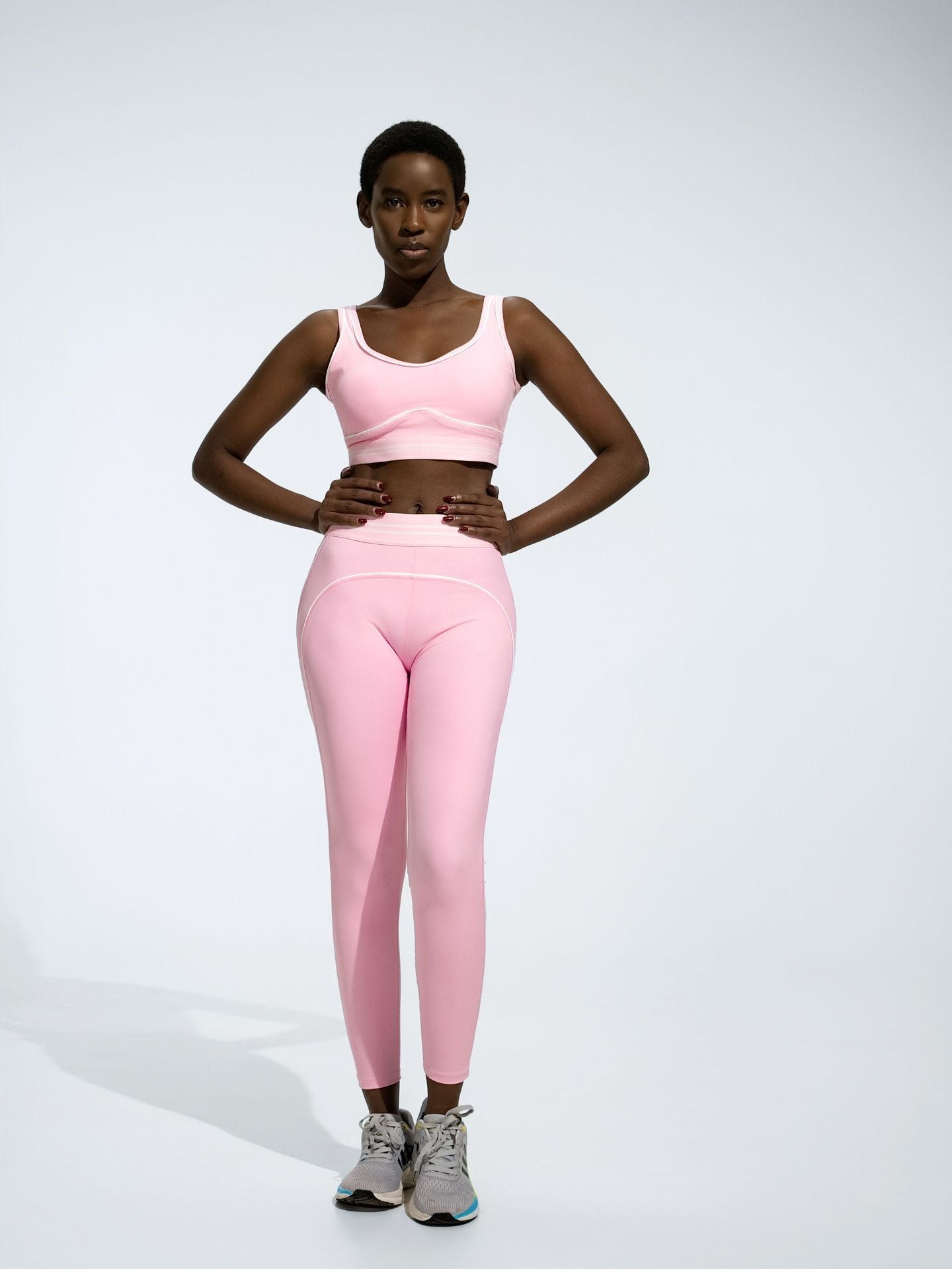 ชุดโยคะ ชุดสำหรับกิจกรรมกลางแจ้ง ชุดวิ่ง ชุดออกกำลังกาย บรา + กางเกงขาสั้น 4518