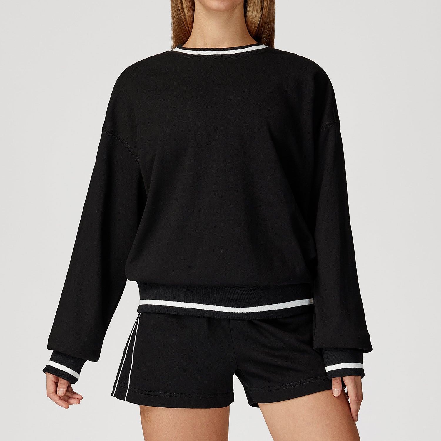 สูทฮู้ดดี้สำหรับผู้หญิง สวมใส่สบาย อเนกประสงค์ ชุดกีฬาแฟชั่นสำหรับกิจกรรมกลางแจ้งสำหรับผู้หญิง รหัส 7028