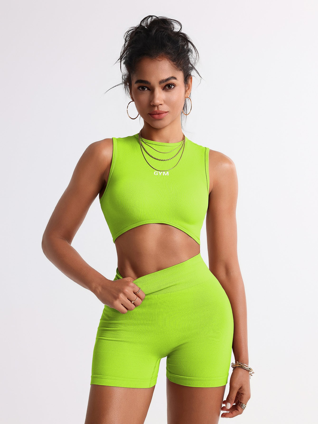 ชุดโยคะรัดรูปไร้ตะเข็บสำหรับผู้หญิง ช่วยเก็บหน้าท้อง สวมใส่คู่กับเสื้อกล้ามออกกำลังกายและกางเกงขาสั้นทรงสะโพกสวย