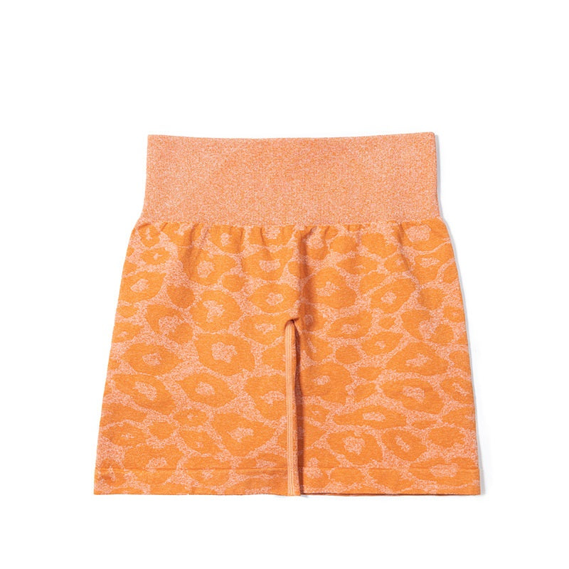 กางเกงออกกำลังกายทรงเข้ารูปเอวสูงและยกสะโพก ลายเสือดาว มีให้เลือก 5 สี